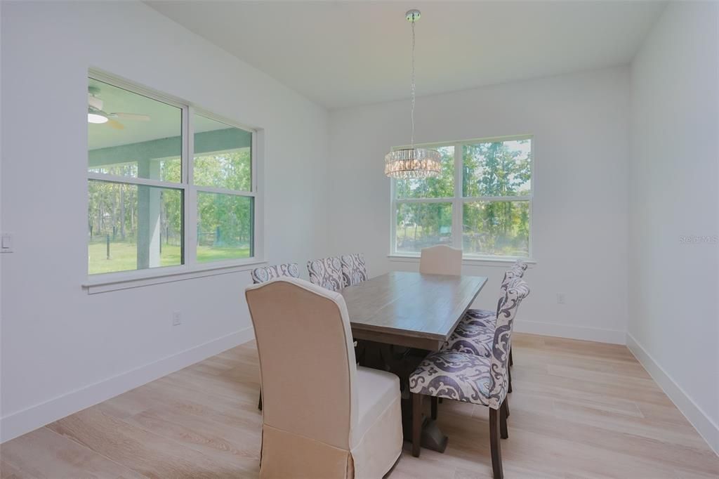 For Sale: $446,000 (3 beds, 2 baths, 2121 Square Feet)