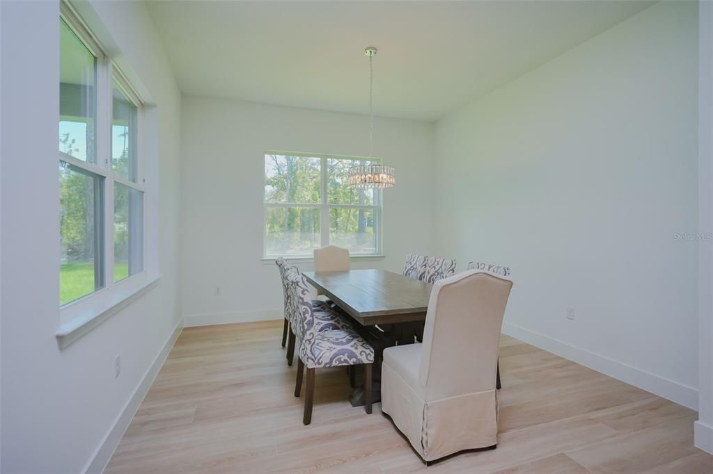 For Sale: $446,000 (3 beds, 2 baths, 2121 Square Feet)