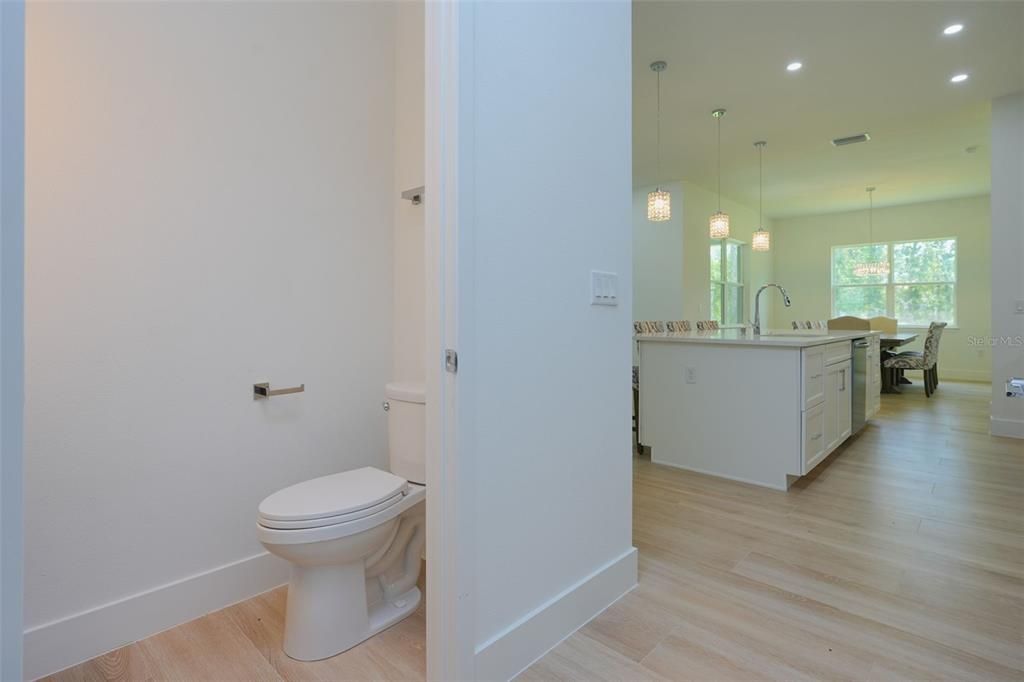 For Sale: $446,000 (3 beds, 2 baths, 2121 Square Feet)