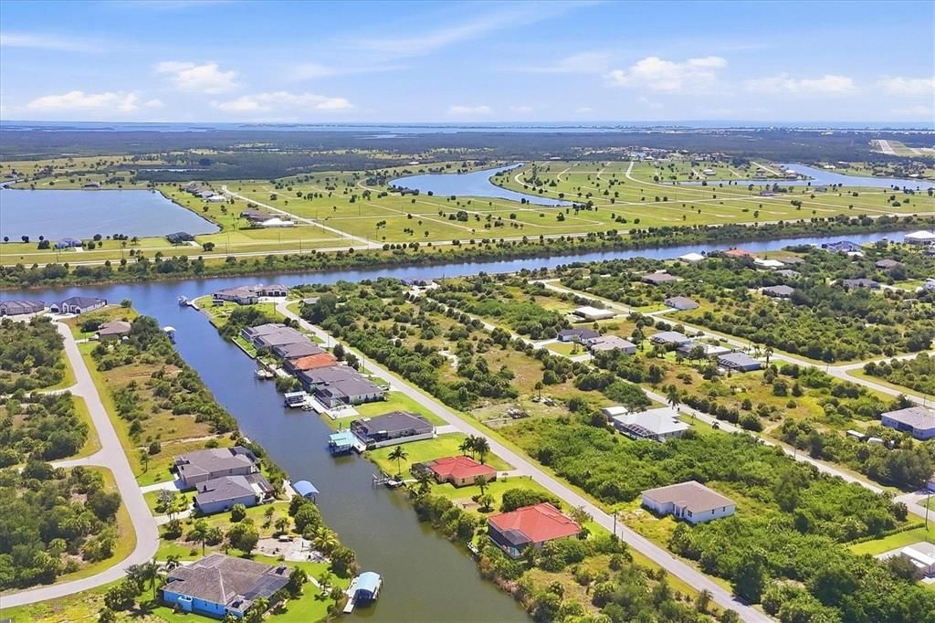 На продажу: $699,900 (3 спален, 2 ванн, 1824 Квадратных фут)