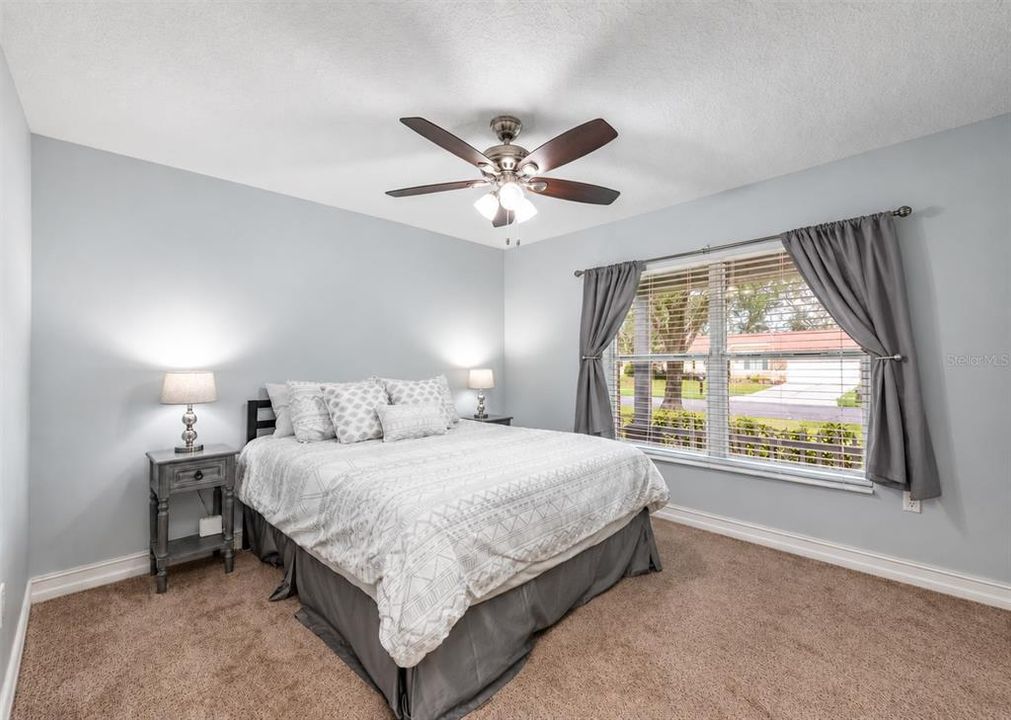 For Sale: $490,000 (3 beds, 2 baths, 1944 Square Feet)
