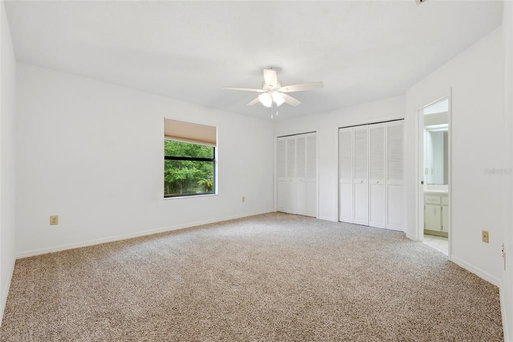 For Sale: $305,000 (3 beds, 2 baths, 1538 Square Feet)