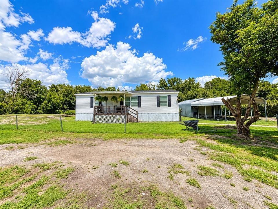 For Sale: $277,000 (3 beds, 2 baths, 1288 Square Feet)