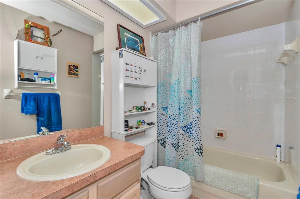 На продажу: $239,000 (3 спален, 2 ванн, 1517 Квадратных фут)