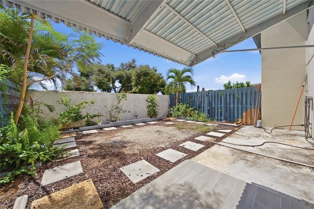 For Sale: $149,950 (3 beds, 2 baths, 1408 Square Feet)