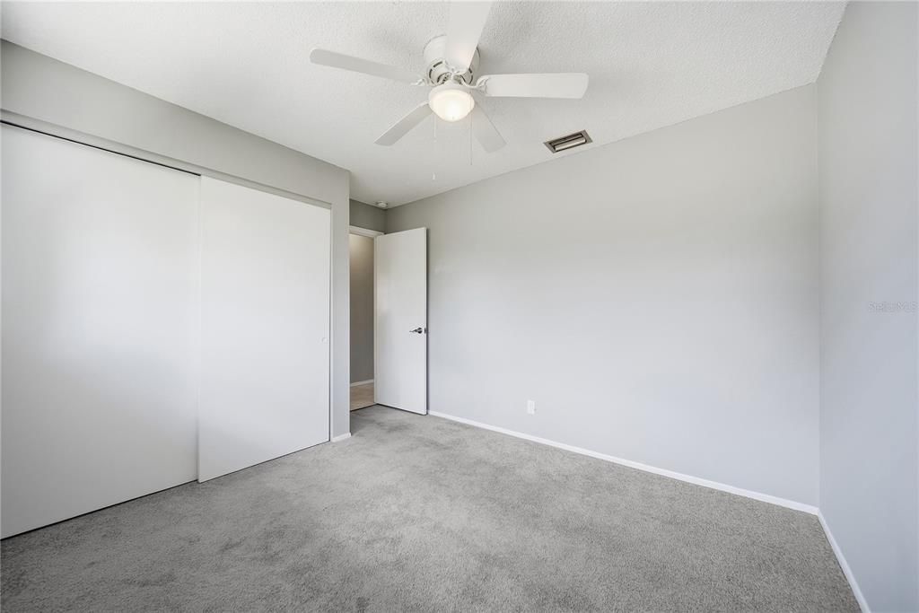 For Sale: $149,950 (3 beds, 2 baths, 1408 Square Feet)