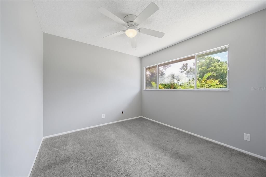 For Sale: $149,950 (3 beds, 2 baths, 1408 Square Feet)