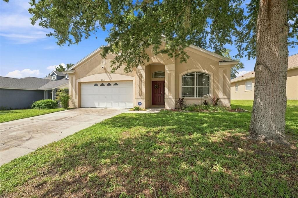 For Sale: $275,000 (4 beds, 2 baths, 1928 Square Feet)