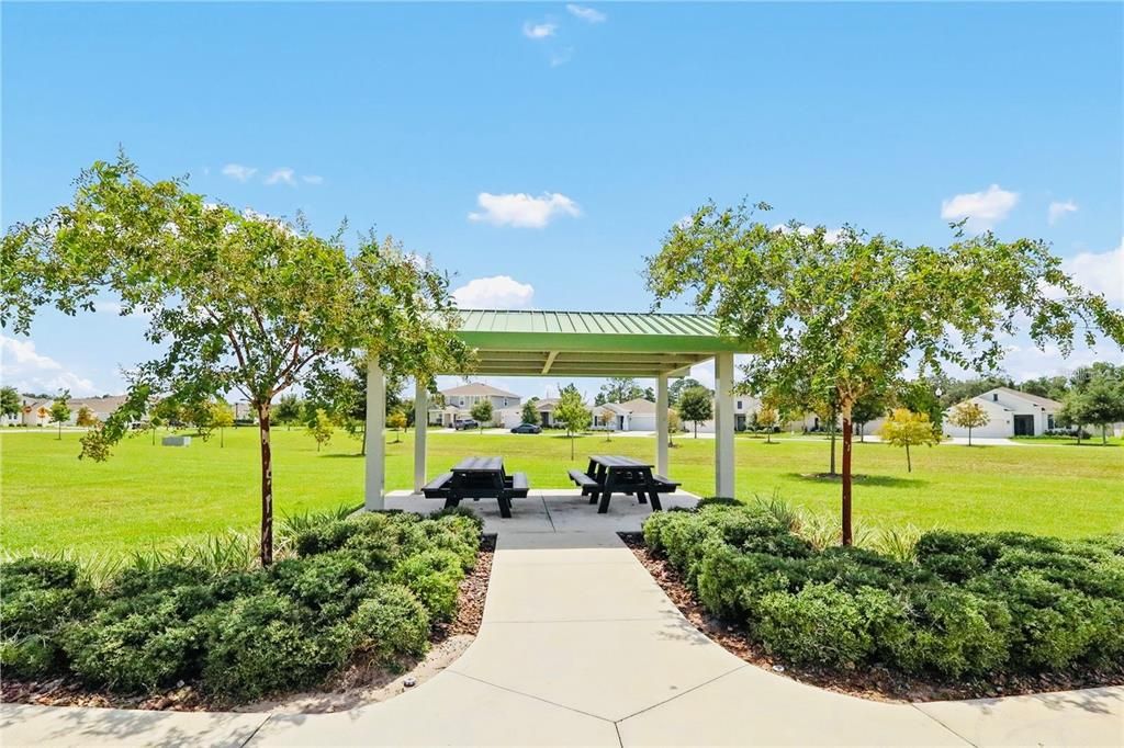 For Sale: $325,000 (4 beds, 2 baths, 1850 Square Feet)