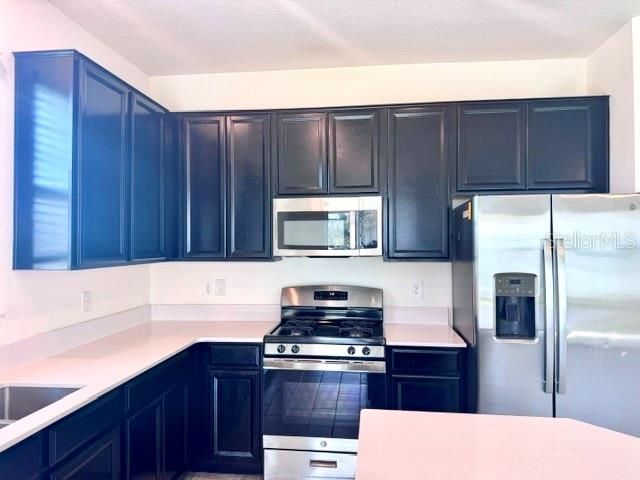 For Sale: $325,000 (4 beds, 2 baths, 1850 Square Feet)