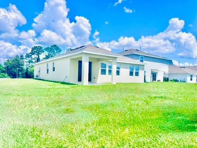 For Sale: $325,000 (4 beds, 2 baths, 1850 Square Feet)