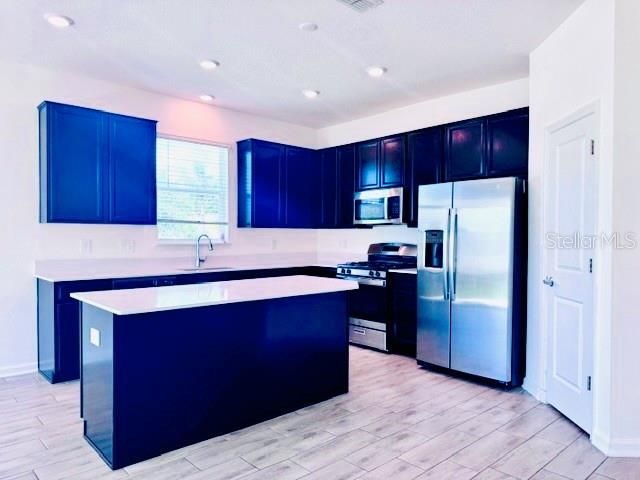 For Sale: $325,000 (4 beds, 2 baths, 1850 Square Feet)