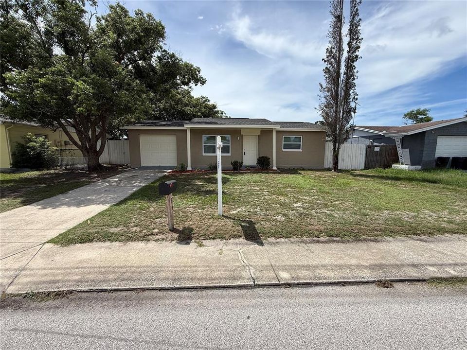 En Venta: $224,900 (3 camas, 2 baños, 972 Pies cuadrados)