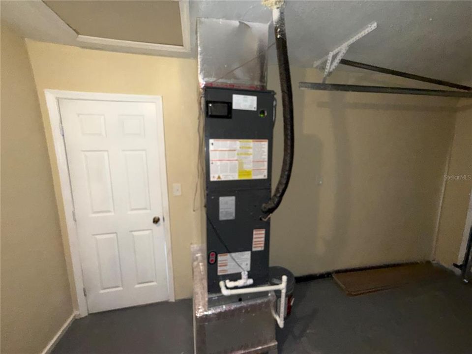 En Venta: $224,900 (3 camas, 2 baños, 972 Pies cuadrados)