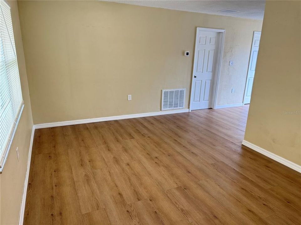 En Venta: $224,900 (3 camas, 2 baños, 972 Pies cuadrados)