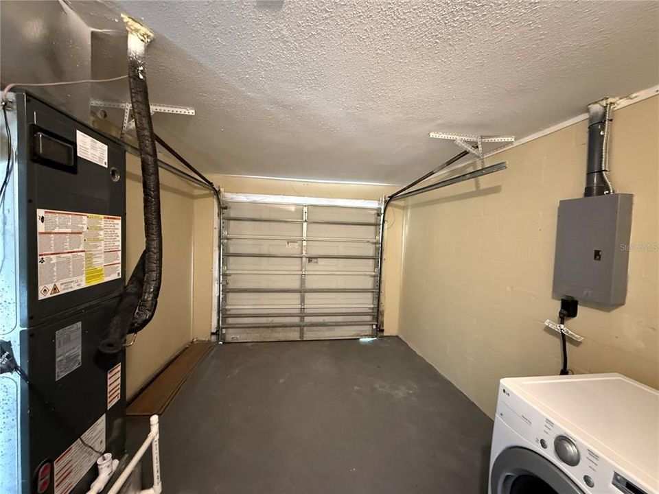 En Venta: $224,900 (3 camas, 2 baños, 972 Pies cuadrados)