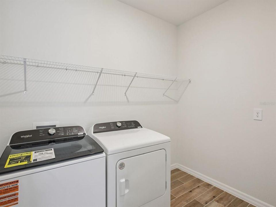 En Venta: $625,000 (5 camas, 4 baños, 3807 Pies cuadrados)