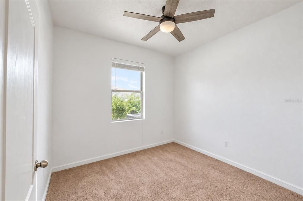 For Sale: $309,000 (3 beds, 2 baths, 1672 Square Feet)