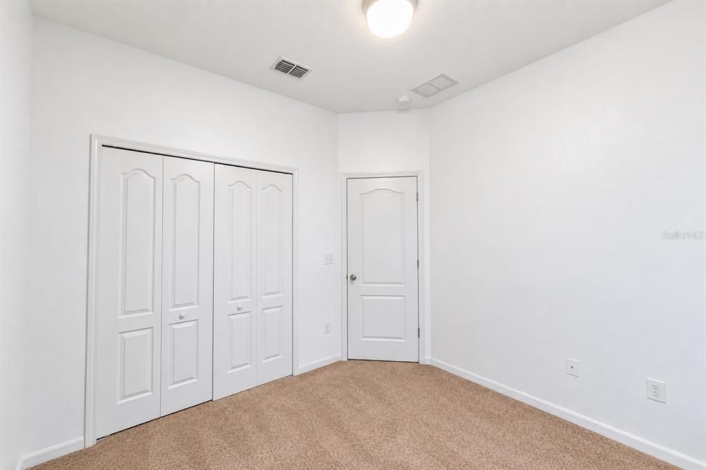 For Sale: $309,000 (3 beds, 2 baths, 1672 Square Feet)