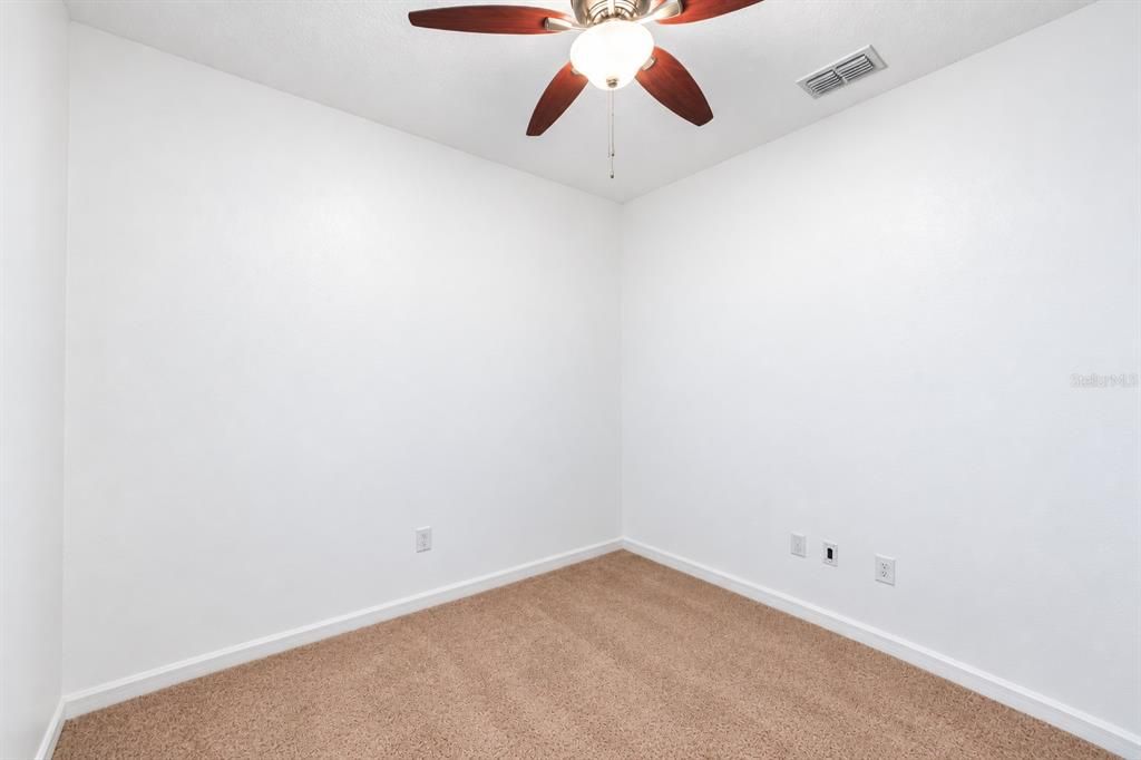 For Sale: $309,000 (3 beds, 2 baths, 1672 Square Feet)