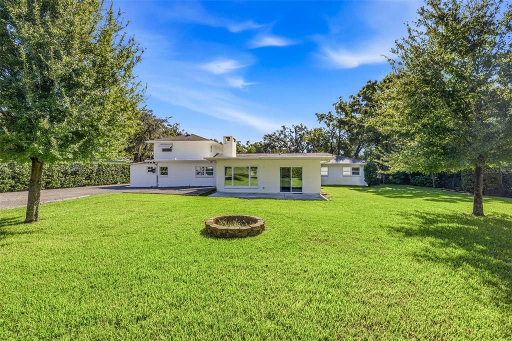 En Venta: $695,000 (6 camas, 4 baños, 3162 Pies cuadrados)