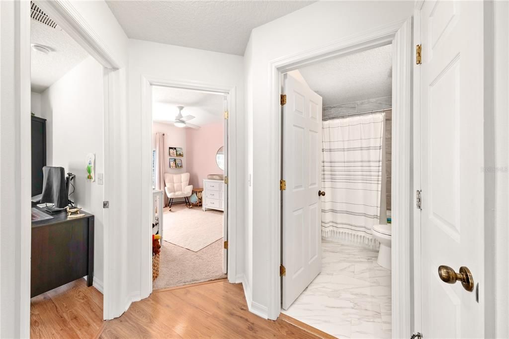 For Sale: $415,000 (3 beds, 2 baths, 1369 Square Feet)