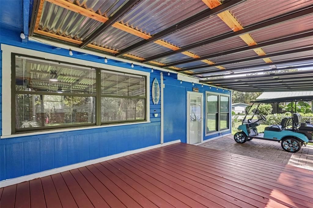For Sale: $265,000 (2 beds, 1 baths, 1372 Square Feet)