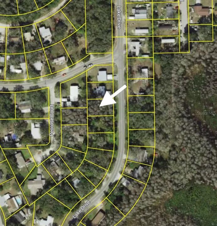 待售: $7,500 (0.17 acres)