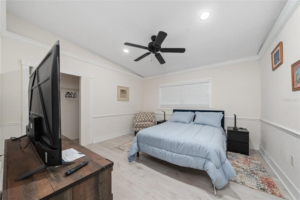 For Rent: $1,950 (2 beds, 2 baths, 1500 Square Feet)