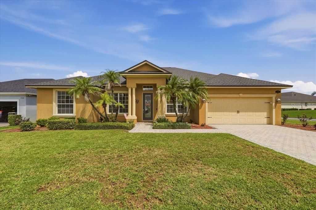 For Sale: $485,000 (4 beds, 3 baths, 2357 Square Feet)