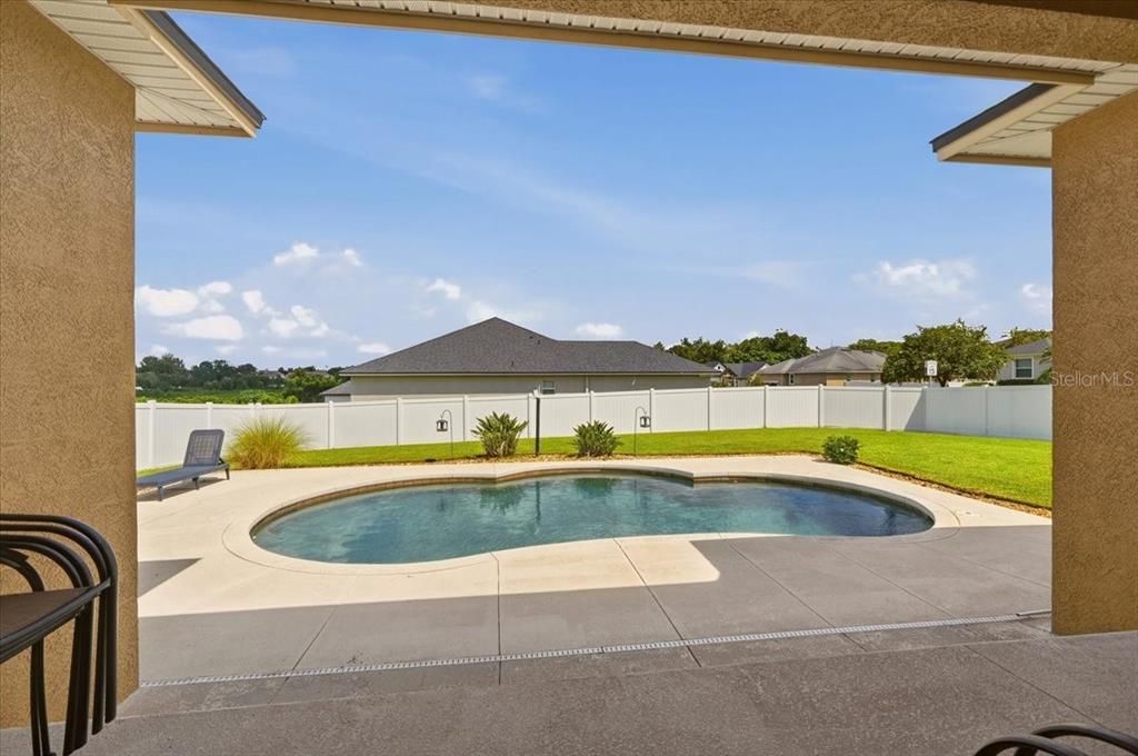 For Sale: $485,000 (4 beds, 3 baths, 2357 Square Feet)