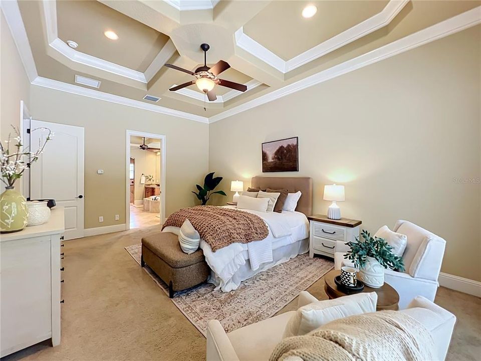 For Sale: $1,200,000 (6 beds, 4 baths, 3578 Square Feet)