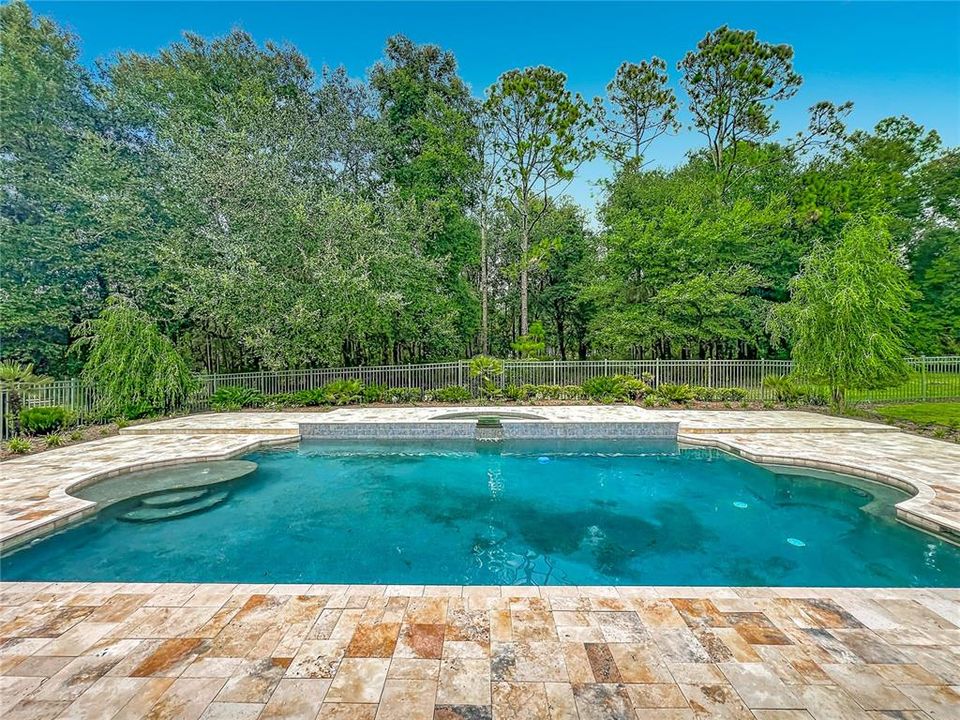 For Sale: $1,200,000 (6 beds, 4 baths, 3578 Square Feet)
