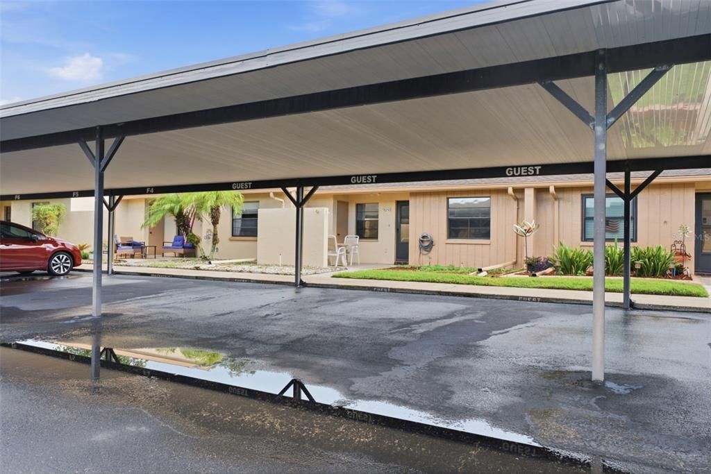 For Sale: $130,000 (2 beds, 1 baths, 921 Square Feet)