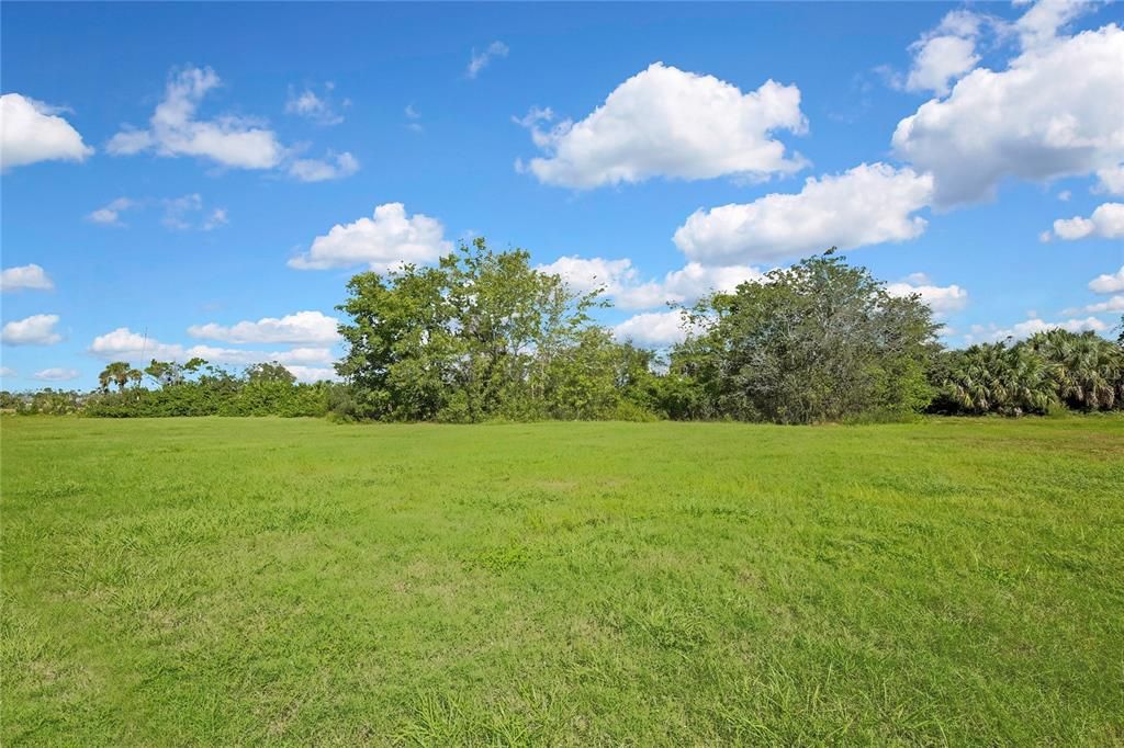 For Sale: $1,250,000 (19.71 acres)