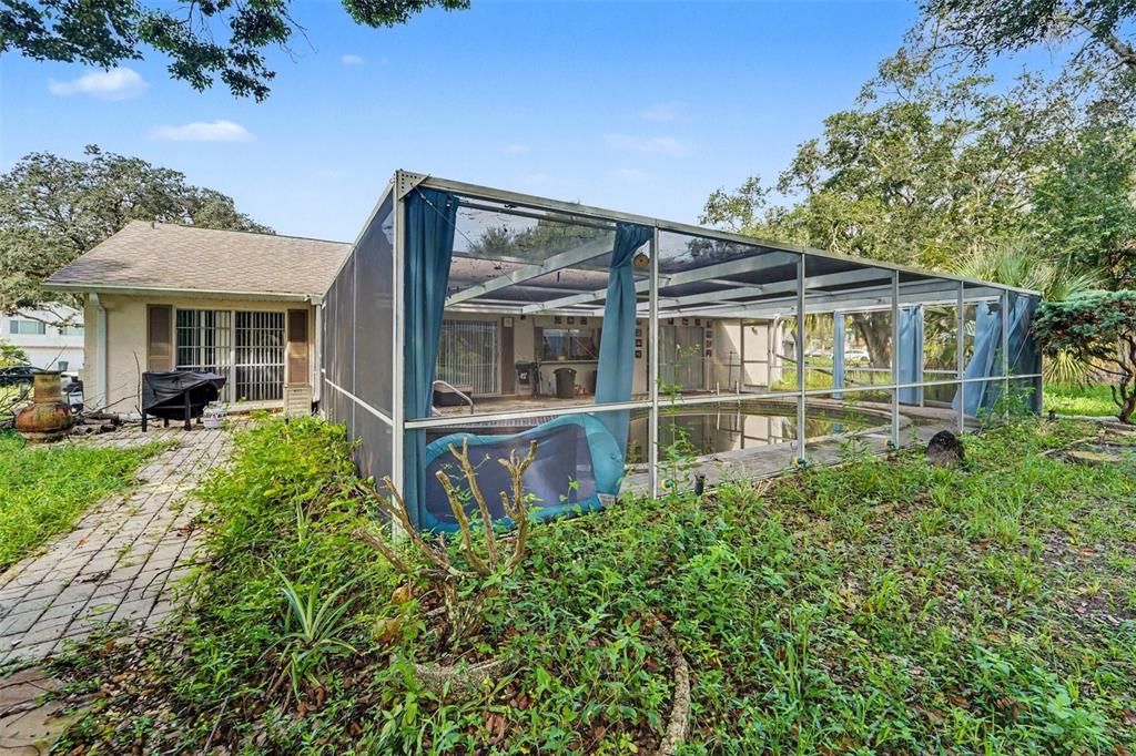 En Venta: $285,000 (3 camas, 2 baños, 1783 Pies cuadrados)
