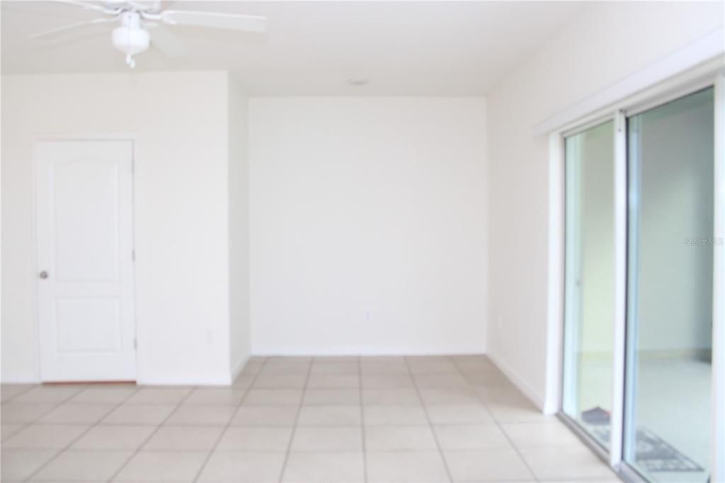 En Venta: $312,000 (3 camas, 2 baños, 1724 Pies cuadrados)