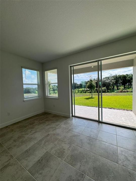 For Rent: $2,800 (4 beds, 2 baths, 2093 Square Feet)
