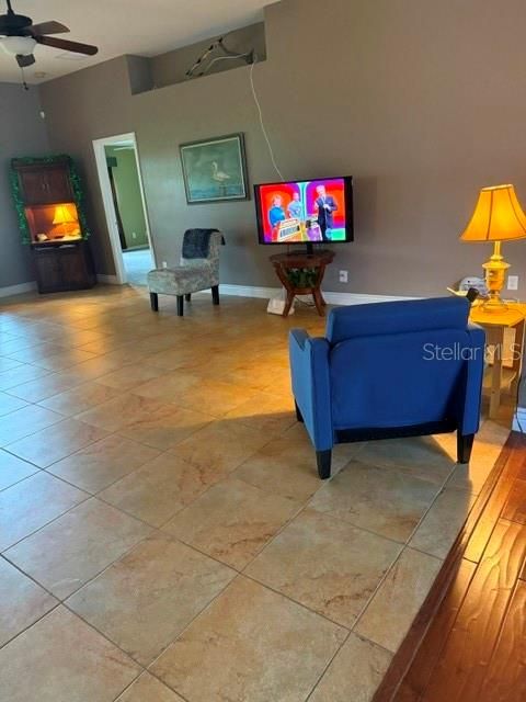 На продажу: $435,000 (4 спален, 3 ванн, 2284 Квадратных фут)