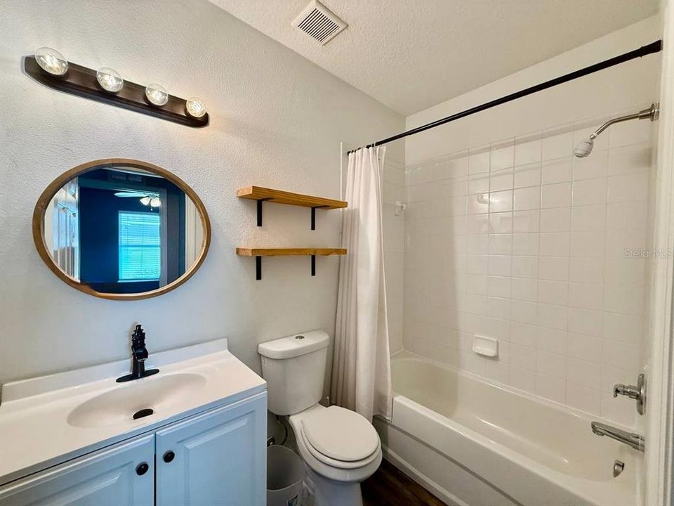 En Renta: $1,900 (3 camas, 3 baños, 1653 Pies cuadrados)