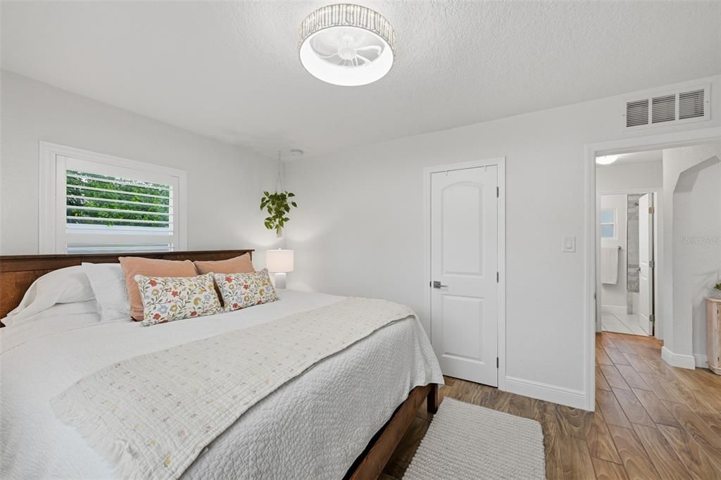 Activo con contrato: $615,000 (3 camas, 2 baños, 1502 Pies cuadrados)
