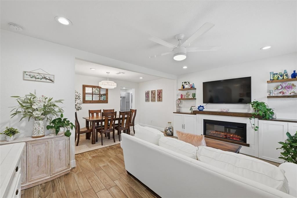 Activo con contrato: $615,000 (3 camas, 2 baños, 1502 Pies cuadrados)