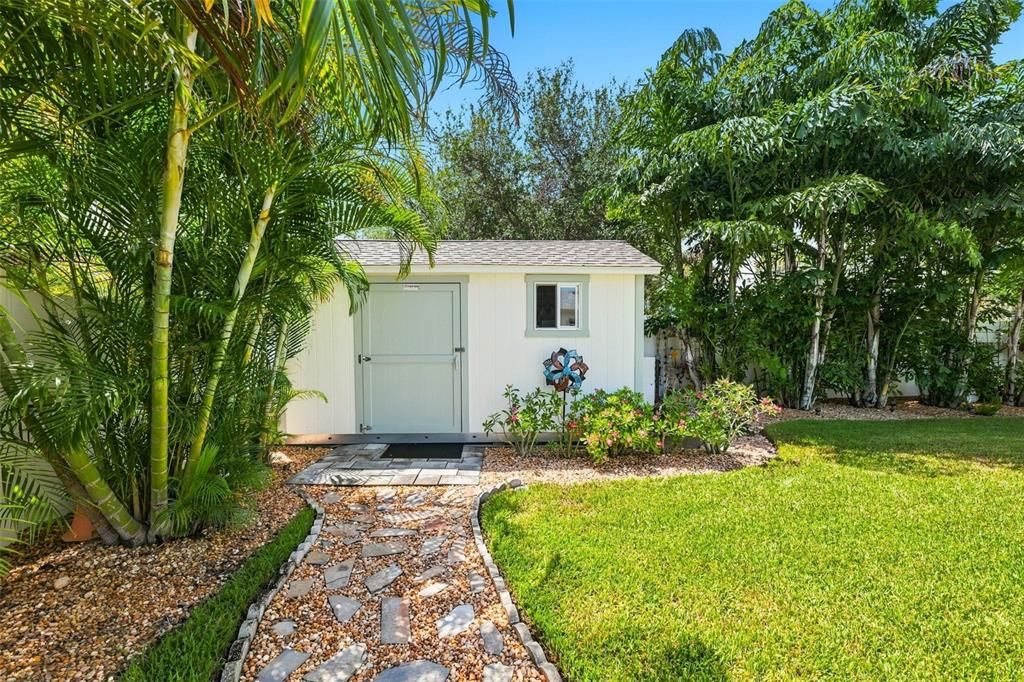 Activo con contrato: $615,000 (3 camas, 2 baños, 1502 Pies cuadrados)