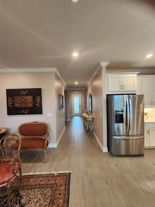 En Venta: $599,900 (4 camas, 2 baños, 2023 Pies cuadrados)