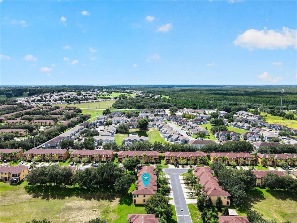 For Sale: $289,999 (4 beds, 3 baths, 1856 Square Feet)