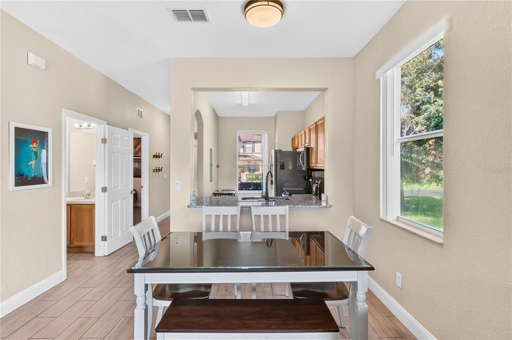 For Sale: $289,999 (4 beds, 3 baths, 1856 Square Feet)