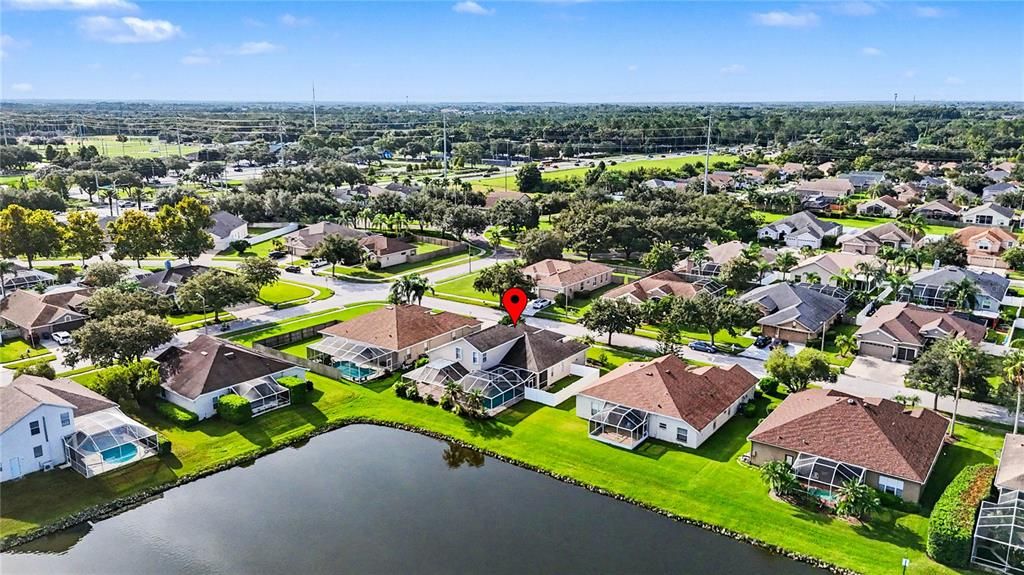 En Venta: $649,000 (4 camas, 3 baños, 2625 Pies cuadrados)