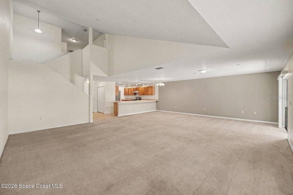 For Sale: $380,000 (3 beds, 2 baths, 2214 Square Feet)