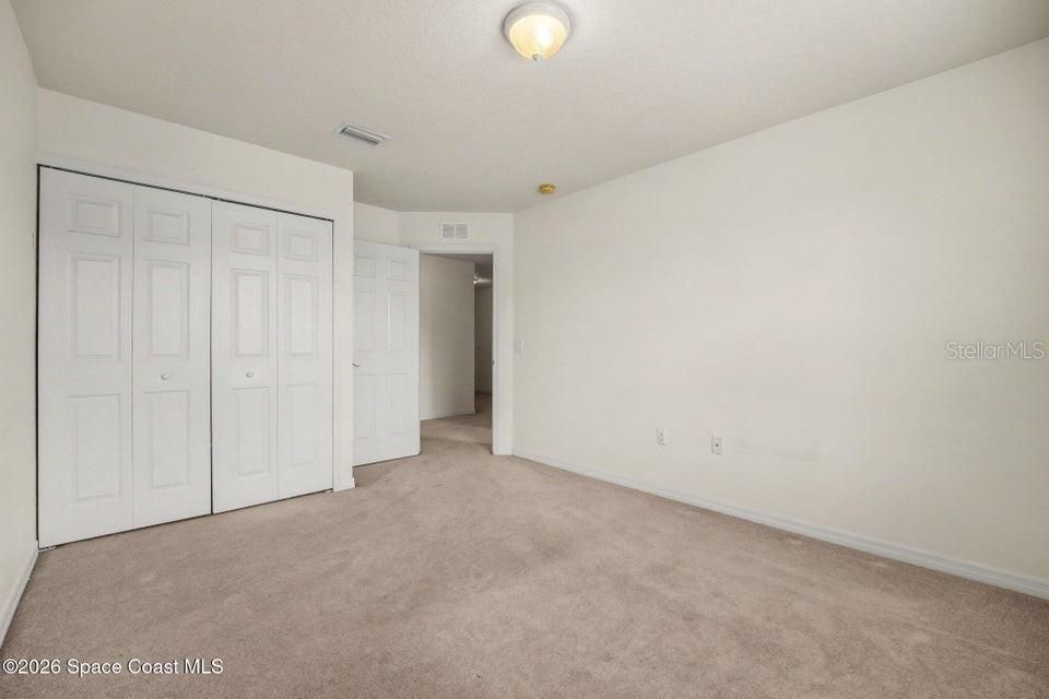 For Sale: $380,000 (3 beds, 2 baths, 2214 Square Feet)