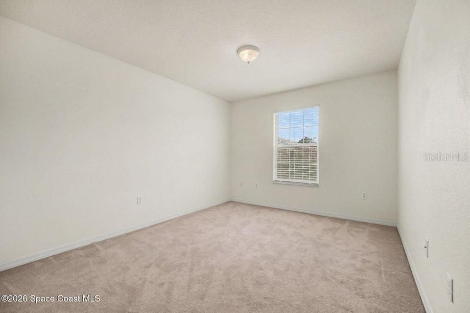 For Sale: $380,000 (3 beds, 2 baths, 2214 Square Feet)